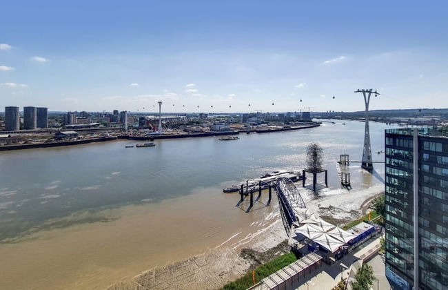 Ravishing 1BD Flat - 2 Minute Walk From the O2! - Photo 8