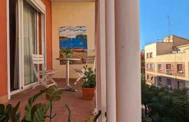 Apartamento en el Corazón de la Ciudad con Balcón Amplio - El Balcó de Tarraco - Foto 1