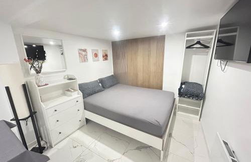 Charmant studio neuf et meublé - Foto 1