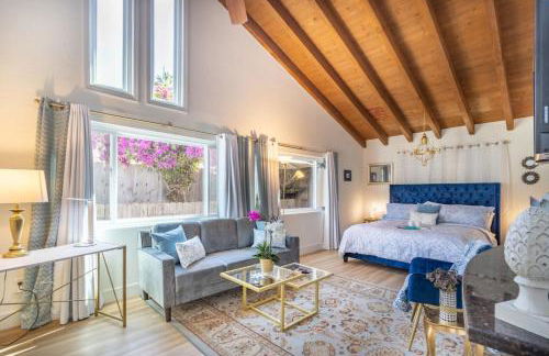 Stunning 4 Bedroom 1 Level- Pool, Spa, Grass Yard, Fire Pit, Garage, BBQ - Foto 2