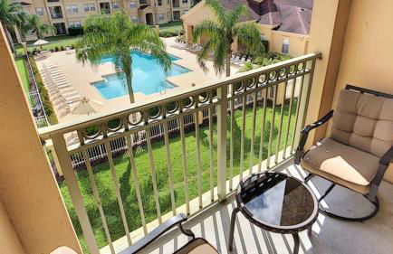 Pool Side Tree House - Foto 15