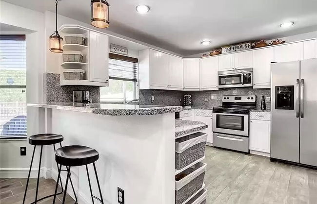 Windwood Villa 4 Bedroom Home by RedAwning - Foto 11