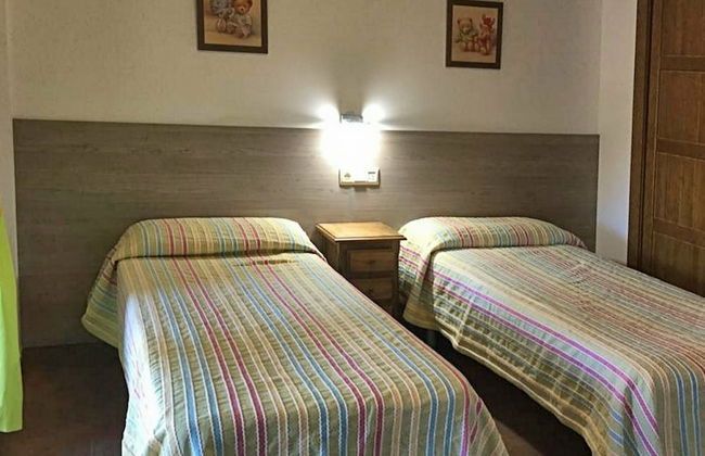 Independent Villa With Private Pool on an Estate in Sayalonga Costa del Sol - Photo 12