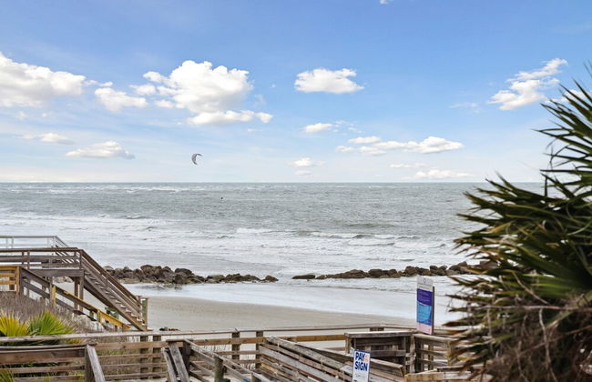 Oceanfront w Pool Panoramic Deck Views 5bdr Folly Ocean Breeze by Avantstay - Foto 80