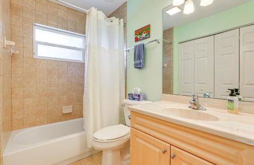 Cozy Palm City Home on 5-Acre Working Farm - Foto 18