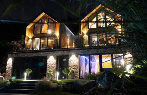 Ostoya Zawory na wyłączność - 2 domki, salka, strefa relaksu, basen zewnętrzny - Foto 9