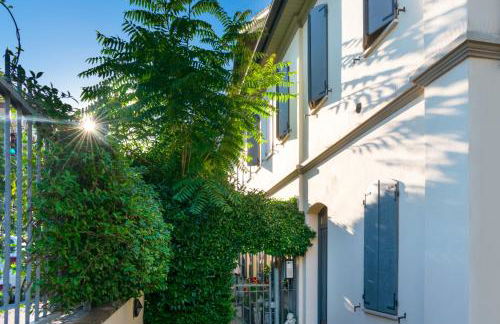 Dolce Casa SUITE Villa Laura - Photo 19