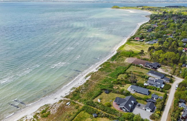 "Elspeth" - 25m from the sea - Foto 2