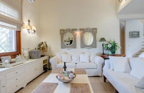 Amelia Villa, Anthology Villas in Sani, ex Sani Luxury Villas Collection - Photo 4