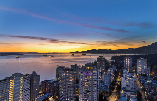 Revival Apartments English Bay - Photo 27