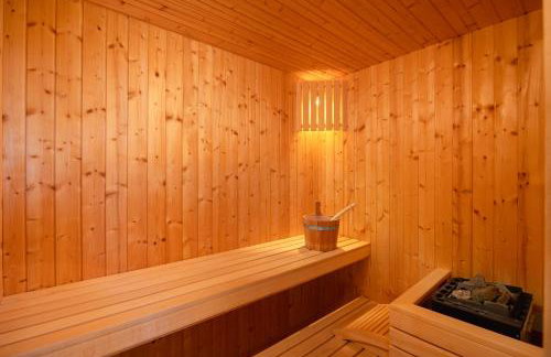 VILLA MILLA with private pool, jacuzzi, sauna, gym, max. 8 person - Photo 32