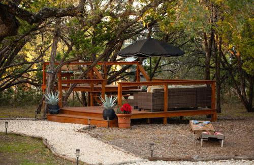 Feed Deer and Chickens Cozy Cottage 8 min to Boerne - Photo 39