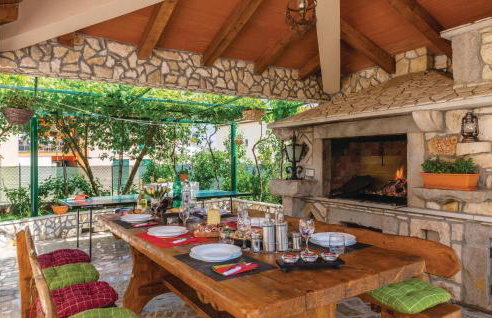 Awesome Home In Nedescina With Kitchen - Foto 14