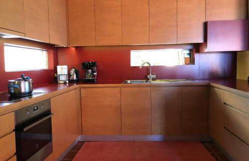 Villa with swimming pool and tennis/basketball court - Foto 17