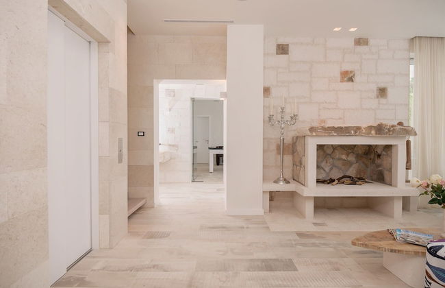 Beachfront Villa Seven Sins with Pool - Foto 36