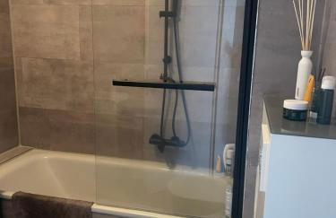 Executive Maisonette Penthouse Loft, Rooftop Pool, Central Hannover and Direct Messe Connection - Foto 3