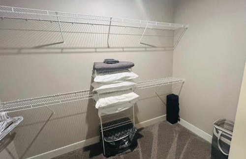 Spacious Wyoming MI Getaway- Minutes to GR - Foto 9