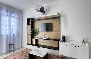 Casa de bairro tranquilo 1 a 10 pessoas com ótima localização e vigia de rua - Foto 10