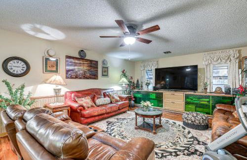 Spacious Brandon Home 10 Mi to Downtown Tampa! - Photo 2