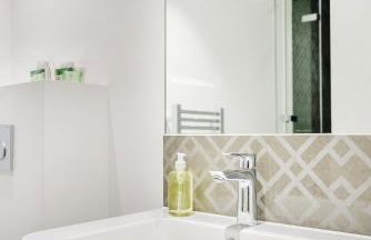 Palace Wharf Apartments - Foto 111