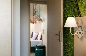 Majestic Villa - Photo 12