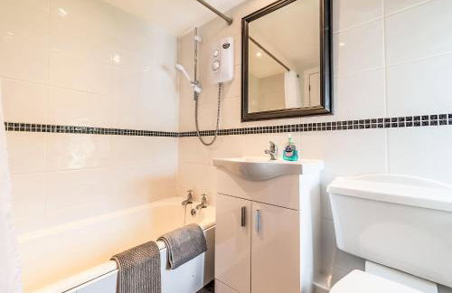 Holiday Home Riverside Cottage by Interhome - Photo 15