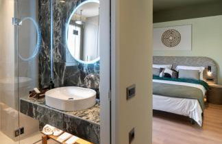 Minotaur's Rest - Luxury Residences with Free Private Parking, near Port & Airport - Foto 67