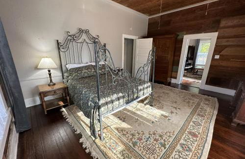 Blueberry Bungalow - Locally Run! Enjoy our PS5! - Foto 8