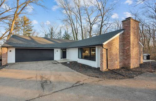 RiverEdge Haven Hot Tub, 5 Beds, Kayaks Near ND - Foto 63