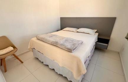 Dona Olivia Universidade 02 - Foto 23