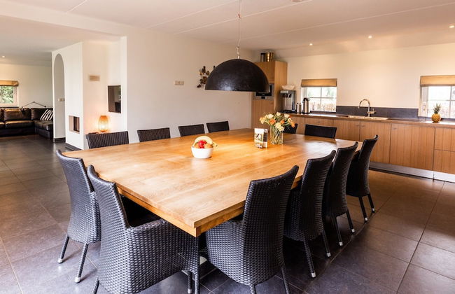 Wellness Villa in Peaceful Nature - Foto 10