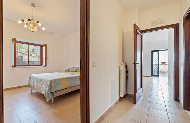 Apartment in Agropoli With Garden - Photo 3