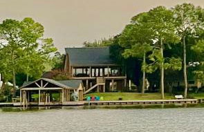 Ultimate Lake Resort Xtravaganza - Luxury - Waterfront - Boathouse - Sleeps 18 - Photo 72