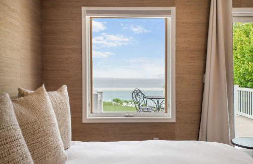 Spacious A-Frame with Lake Michigan Views & Hot Tub-Family Friendly - Foto 35