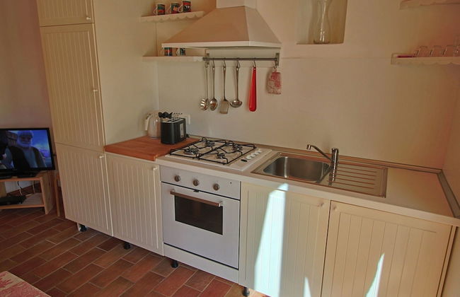 Cottage in Montelabbate With Pool, Garden, Bbq, Parking - Foto 7