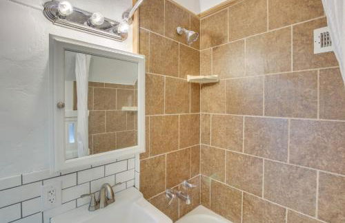 1 Block to Town! Convenient Logan Apartment - Foto 20