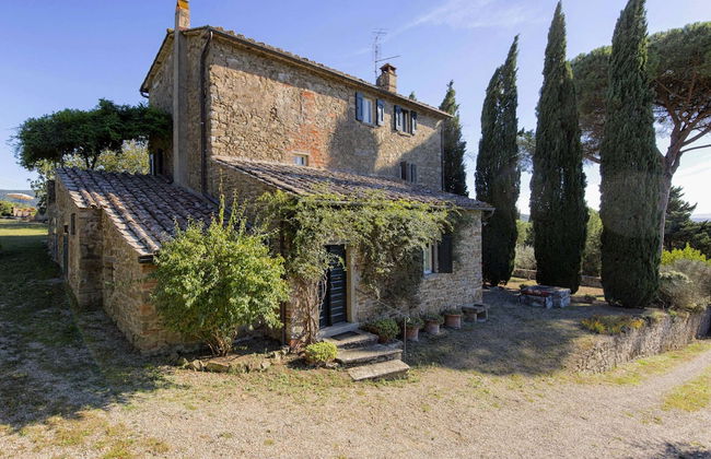 Stunning Villa With Terrace and Private Pool in Tuscan Hills - Foto 17