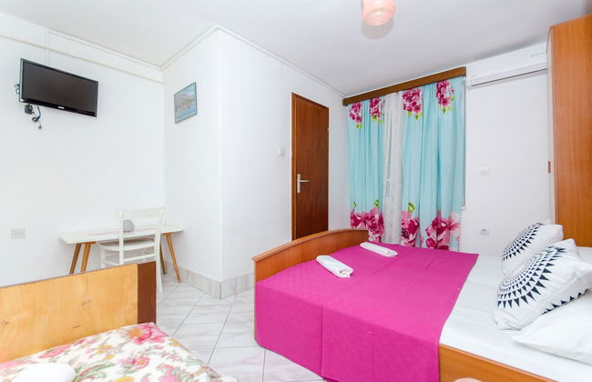 Apartment and Rooms Ivan - Photo 13