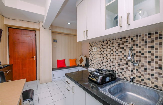 Cozy And Warm 2Br At Kebagusan City Apartment - Photo 5