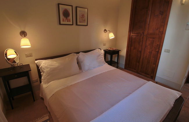 Modern Holiday Home in Foligno - Loc. With Pool - Foto 28