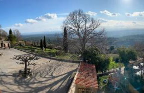 Au coeur du village avec petit balcon plein sud - Foto 14