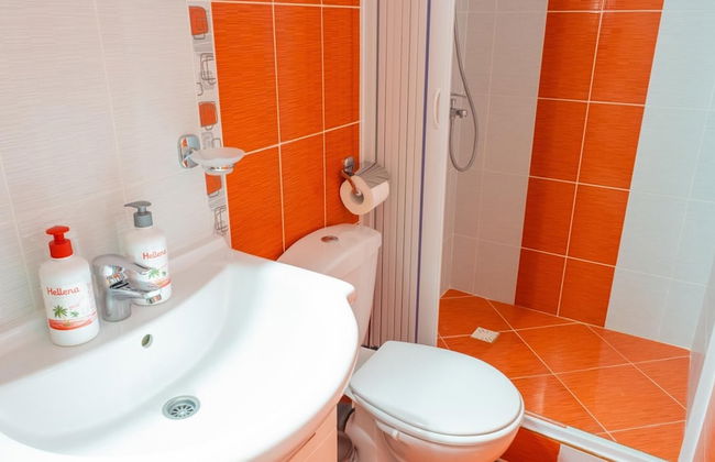 Nature View Cozy Flat 1 min to Sea in Kotor - Photo 16