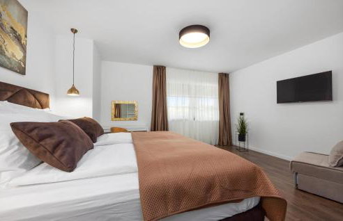 4 Bedroom Lovely Home In Labin - Photo 30