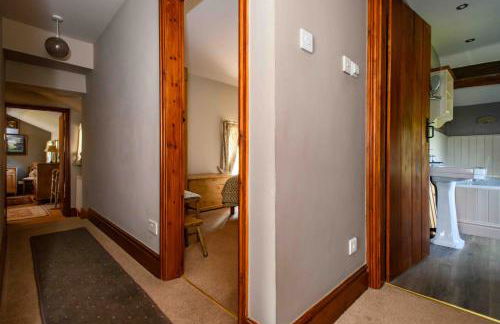 Finest Retreats - Shepherds Cottage at Mile House Farm - Foto 16