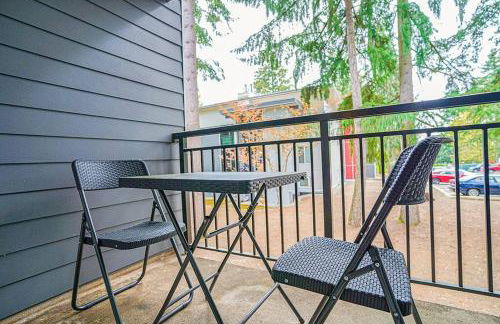 Condo with king bed, walk to Microsoft & park - Foto 5