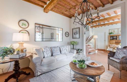 Grumo Farmhouse with Private Pool and View near Lucca - Foto 27