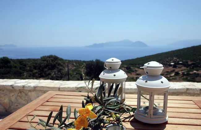 Spacious Villa in Vasiliki with Swimming Pool & Hot Tub - Foto 29