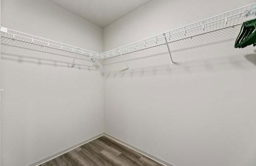 Designer Finishes & City Views - Foto 17