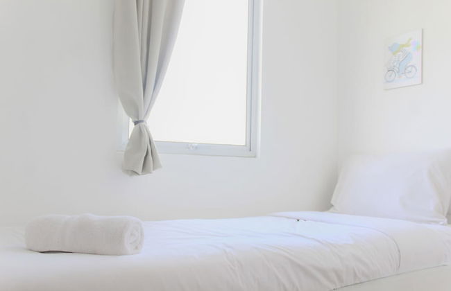 Comfortable 2BR at Emerald Bintaro Apartment - Foto 5