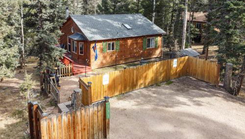 Deer-Friendly Cabin with Mountain Views and Fire Pit - Foto 3